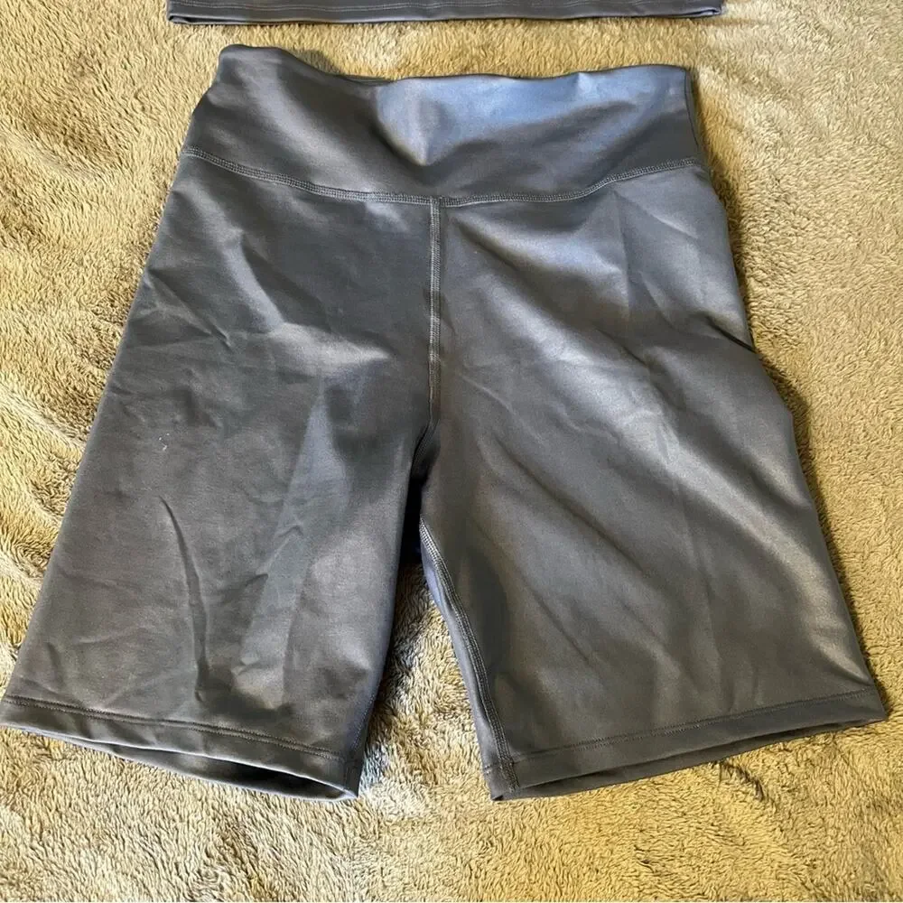 Abercrombie & Fitch Metallic Crop Top and Bike Shorts Set Athleisure Size Medium - Picture 6 of 9